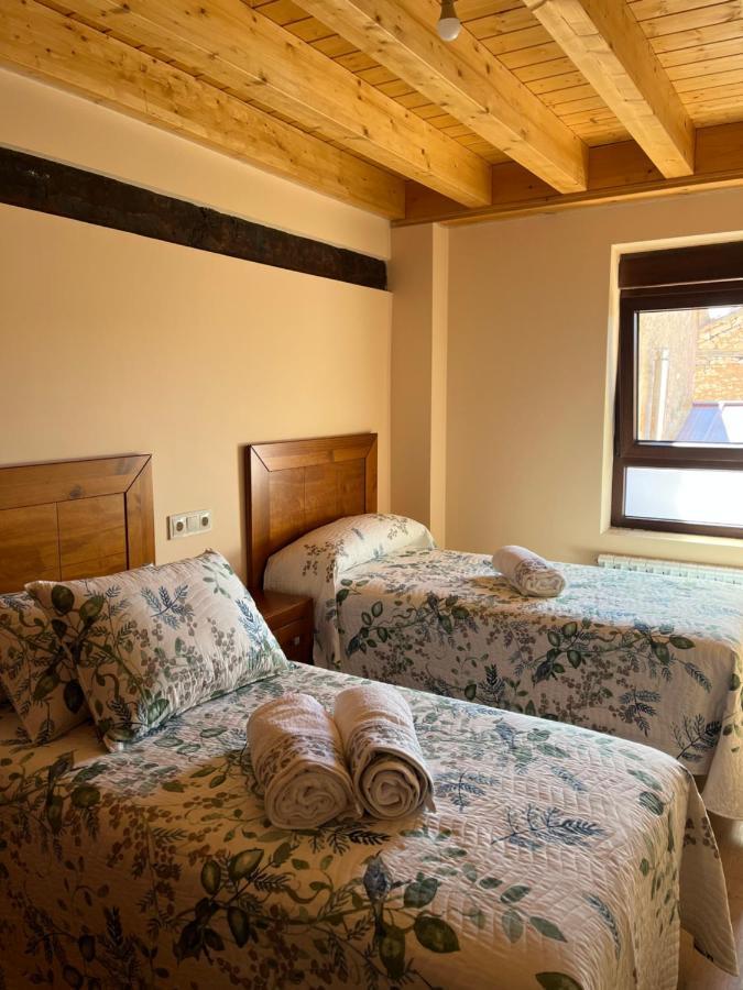 Vila Casa Marite Vivienda De Uso Turistico Campillo de Aranda Exteriér fotografie