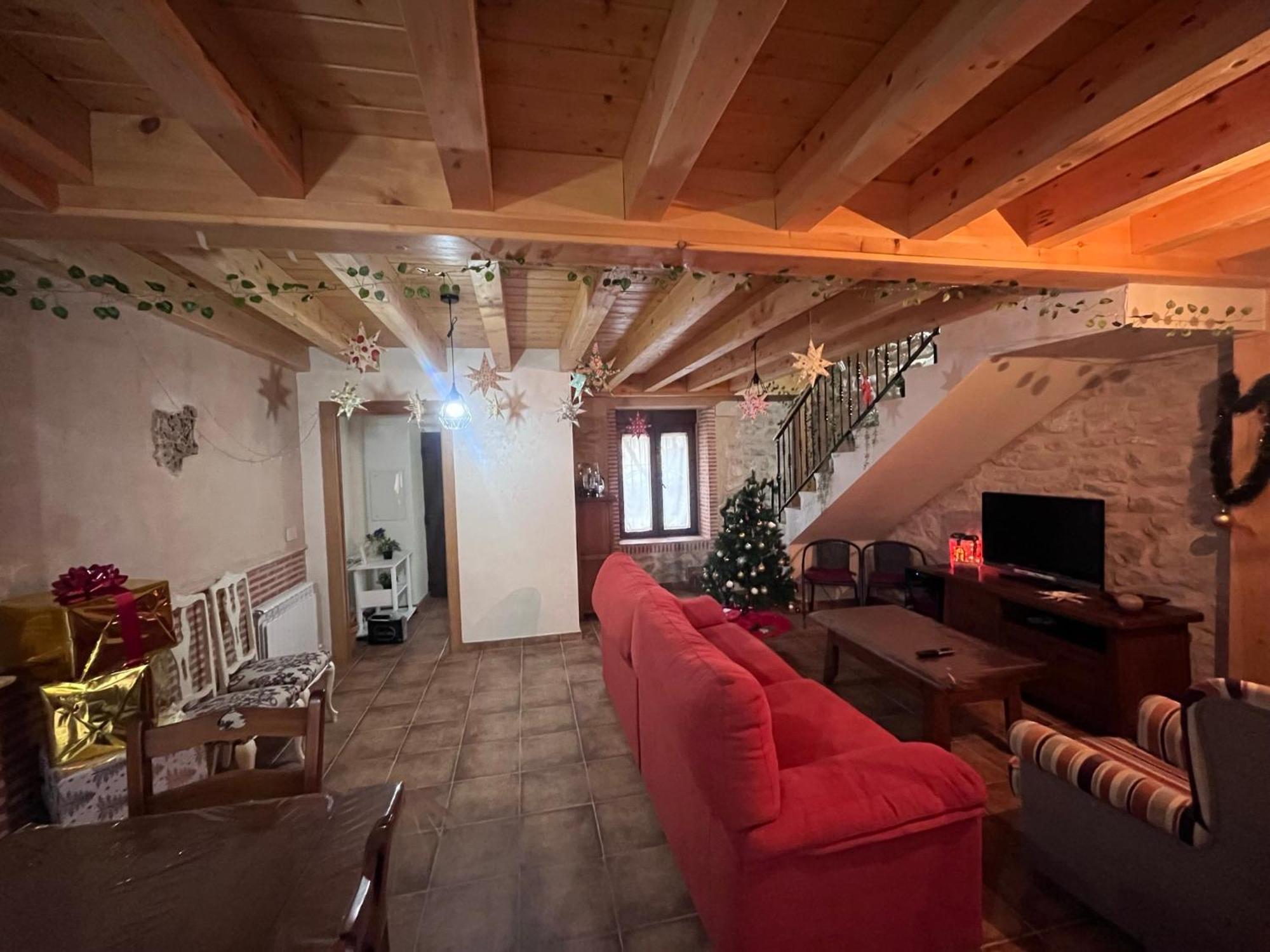 Vila Casa Marite Vivienda De Uso Turistico Campillo de Aranda Exteriér fotografie